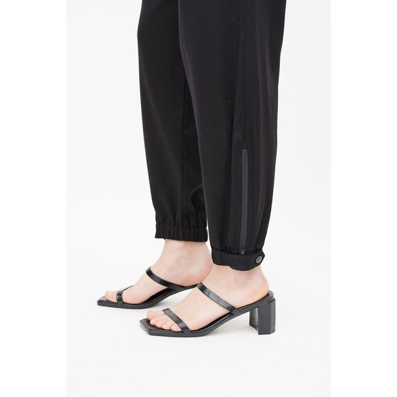 Nili Lotan Black Arliss Utility Cargo Jogger Pants Womens Zip Ankles - Picture 2 of 9
